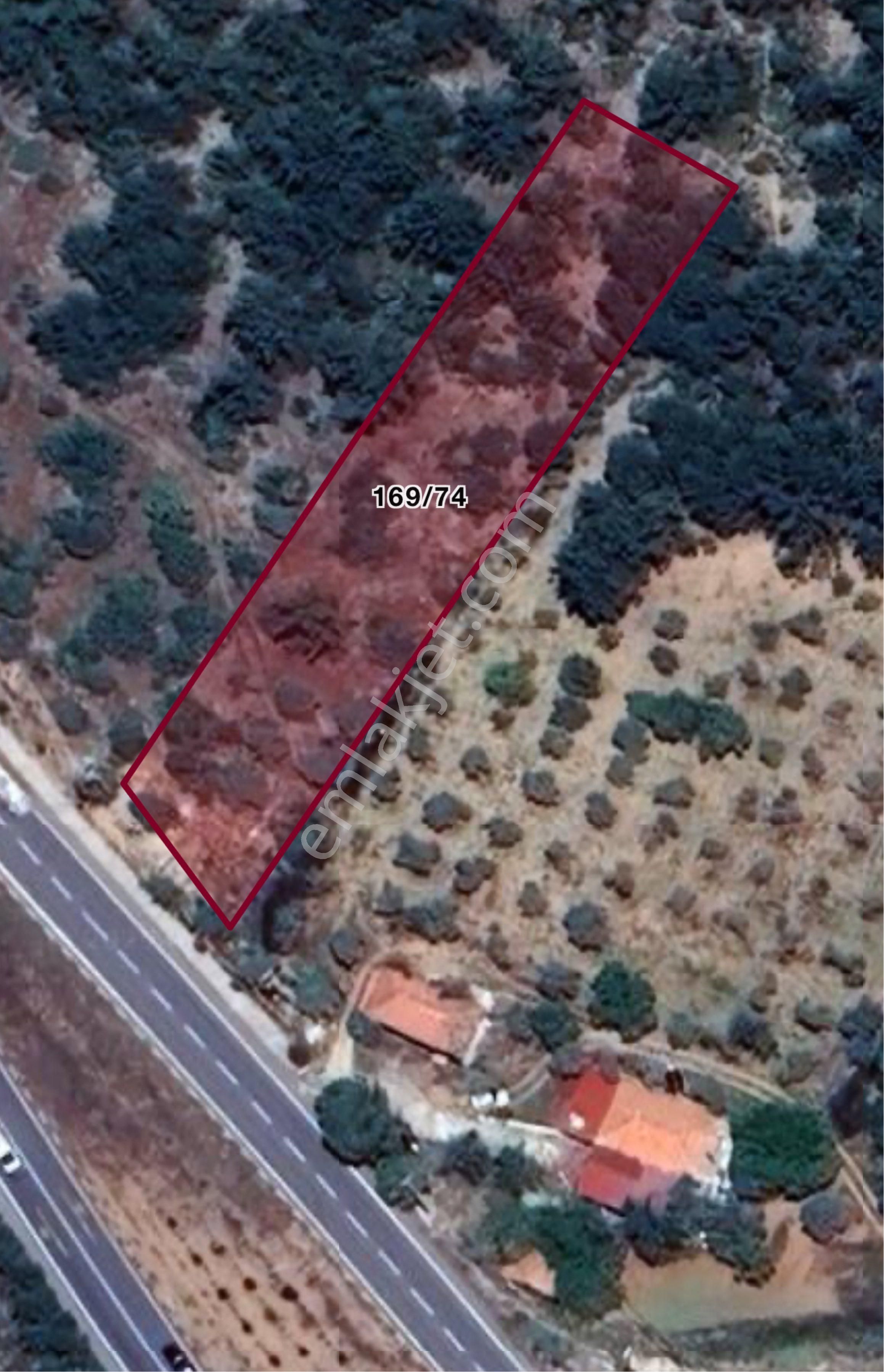 Menteşe Gülağzı Satılık Konut+Ticaret Alanı Menteşe Gülağzında Ana Yol Üzeri 2000 M² Ticari İmarlı Arsa