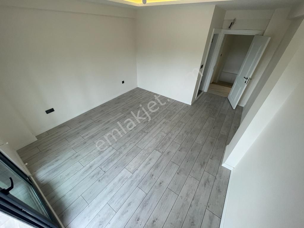 Poyraz Gayrimenkul'den Güre'de Satılık Sıfır Tek Müstakil Villa - Görsel 32