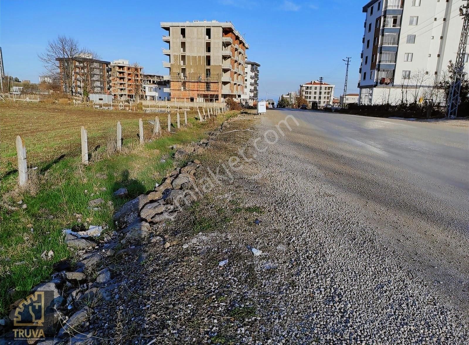 Atakum Alanlı Satılık Konut İmarlı Truva'dan Alanlı Da Harika Konumda Satılık Arsa