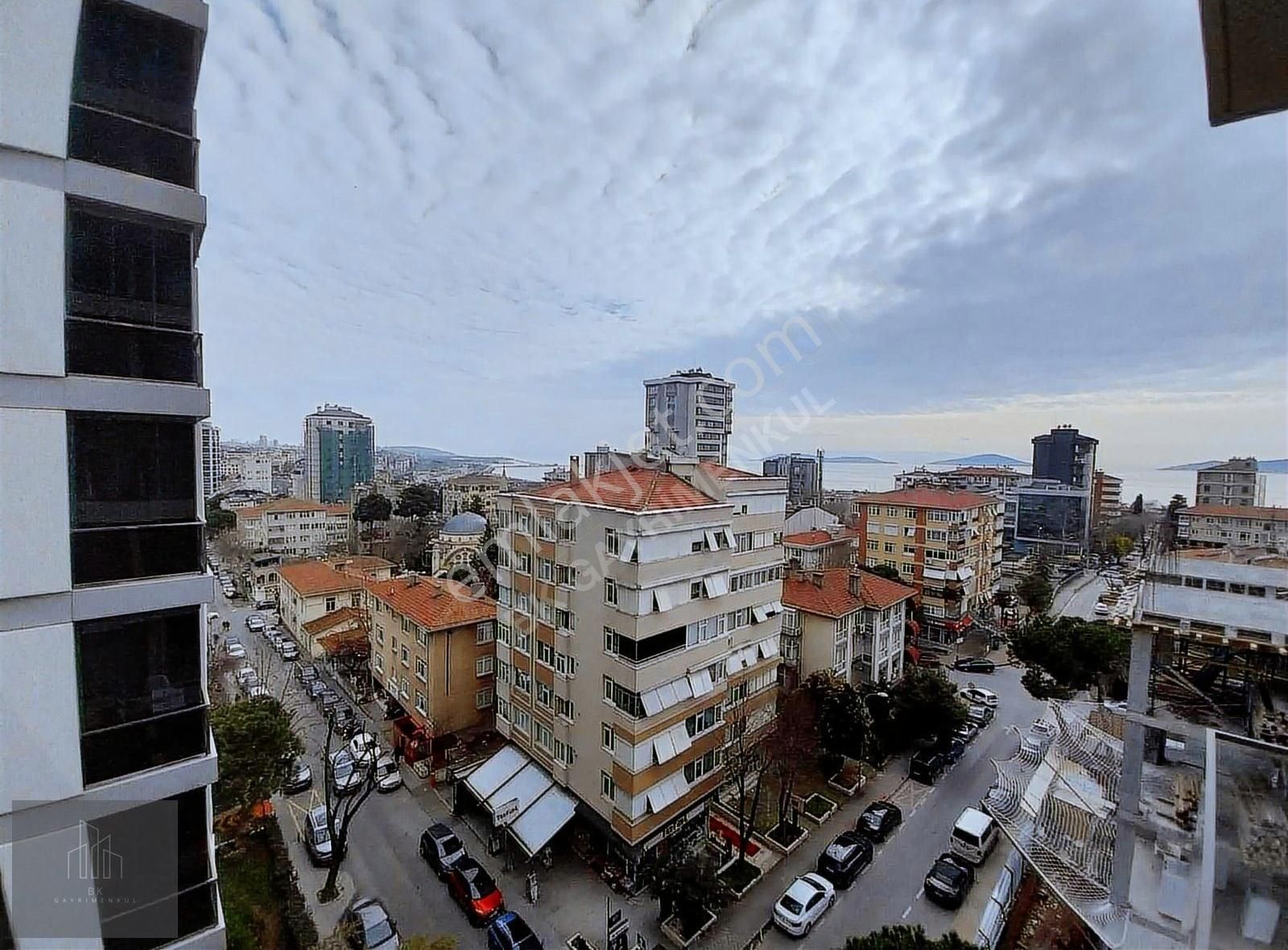 Kadıköy Bostancı Satılık Daire Bk'dan Bağdat Caddesi'ne 3.bina'da Satılık 3+1