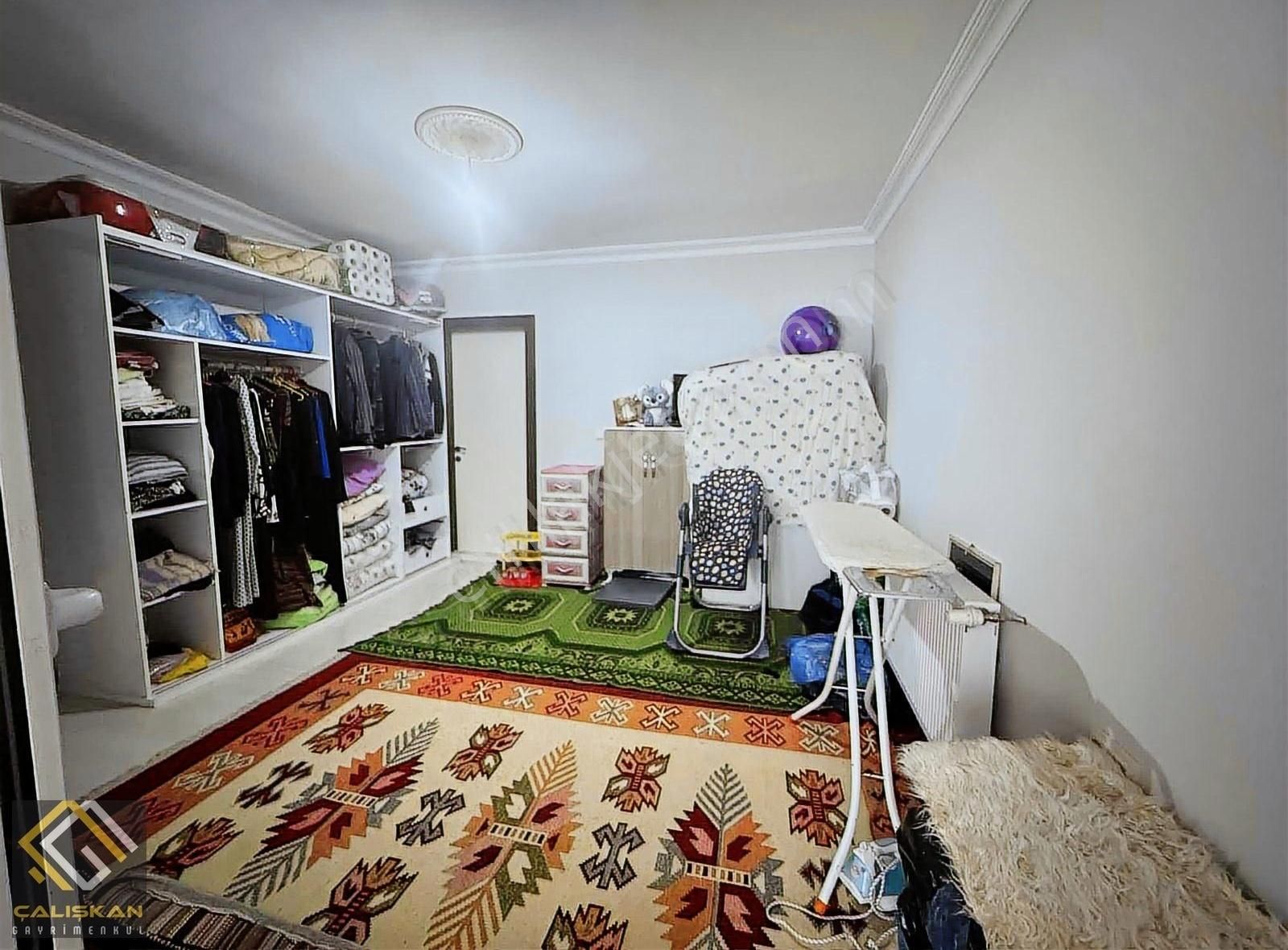 Site İçersinde/arakat/otopark/oyun Alanı/190m/3 Balkon - Görsel 9