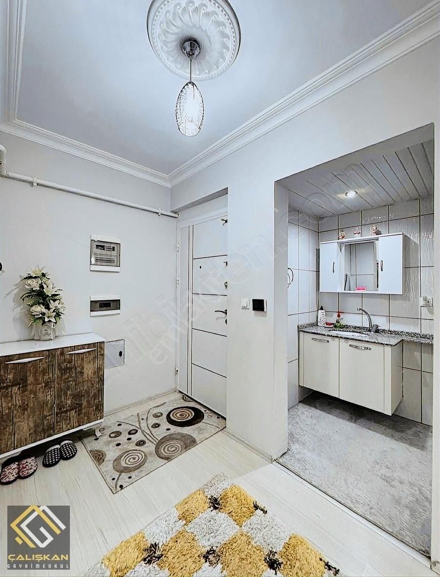 Site İçersinde/arakat/otopark/oyun Alanı/190m/3 Balkon - Görsel 10