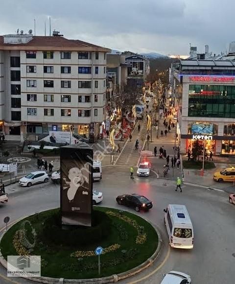 Yalova Merkez Süleyman Bey Devren Kafe & Bar Yalova Heykel Meydanında Devren Kiralık Fastfood Restoran