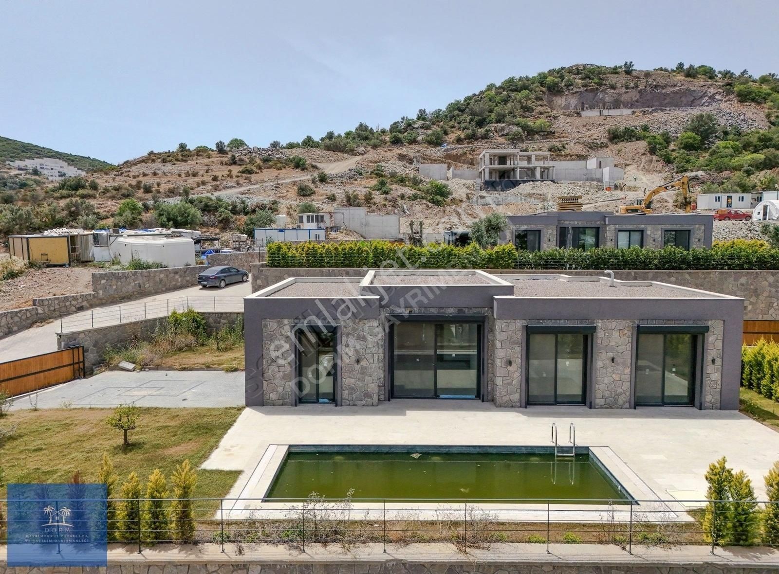 Bodrum Yalıkavak Satılık Villa Büyük Bahçeli, Tek Katlı, Taş Villa