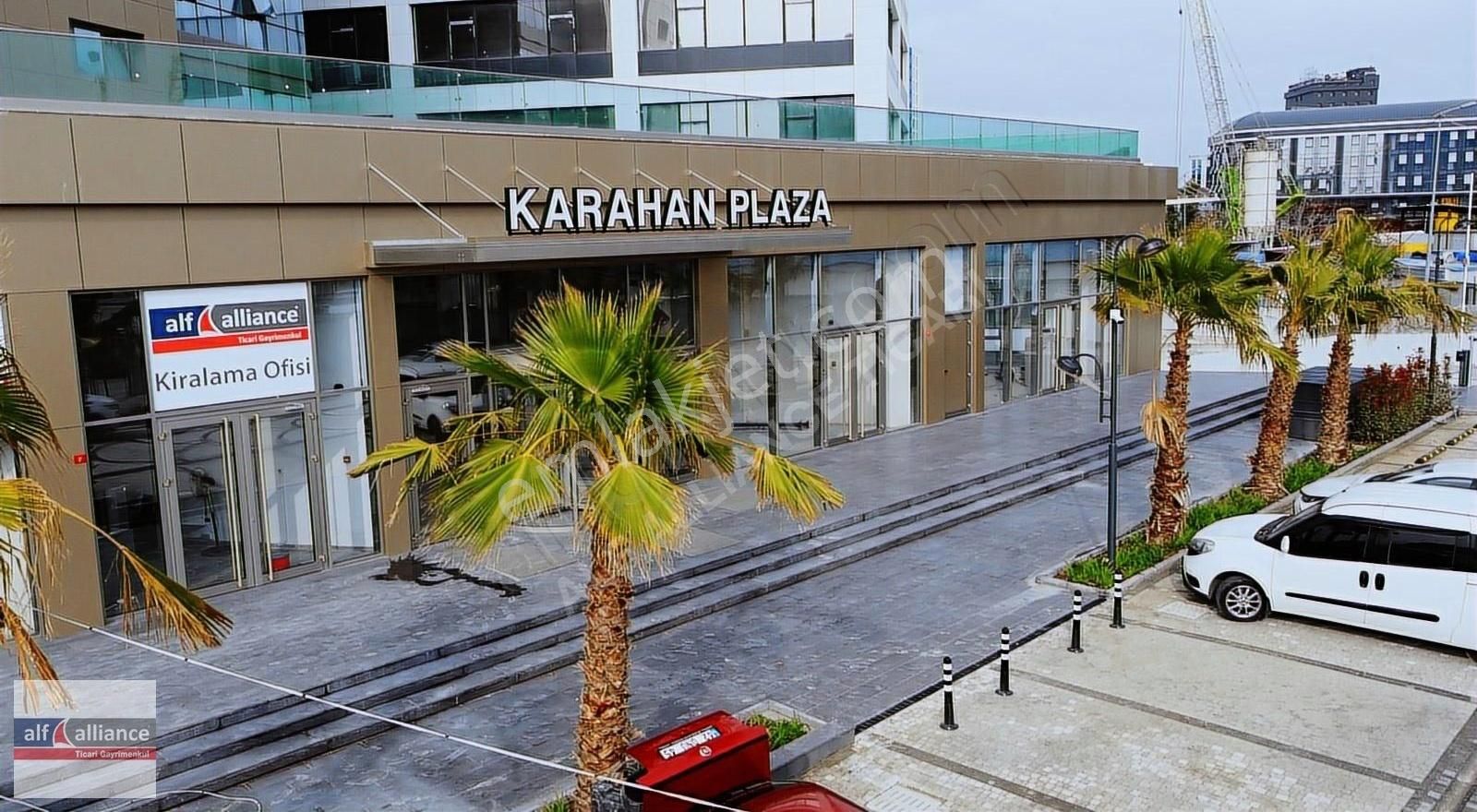 Bağcılar Mahmutbey Kiralık Ofis İstoç Karşısı Karahan Plaza 290m2 A Sınıfı Kiralık Plaza Katları