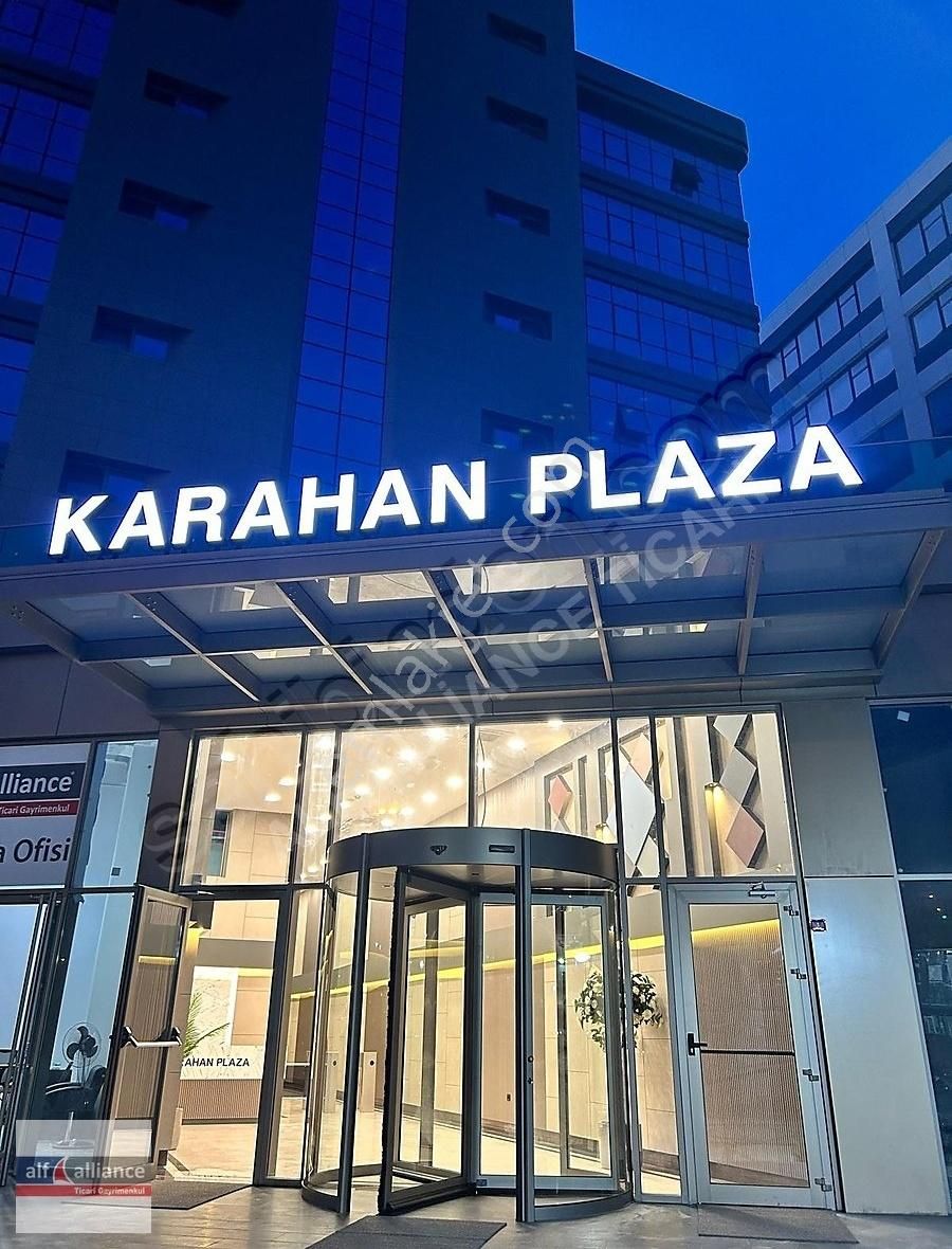 Bağcılar Mahmutbey Kiralık Plaza Katı A Sınıfı Lüks Plaza Katları 1.410m2- Mahmutbey Mia Bölgesinde