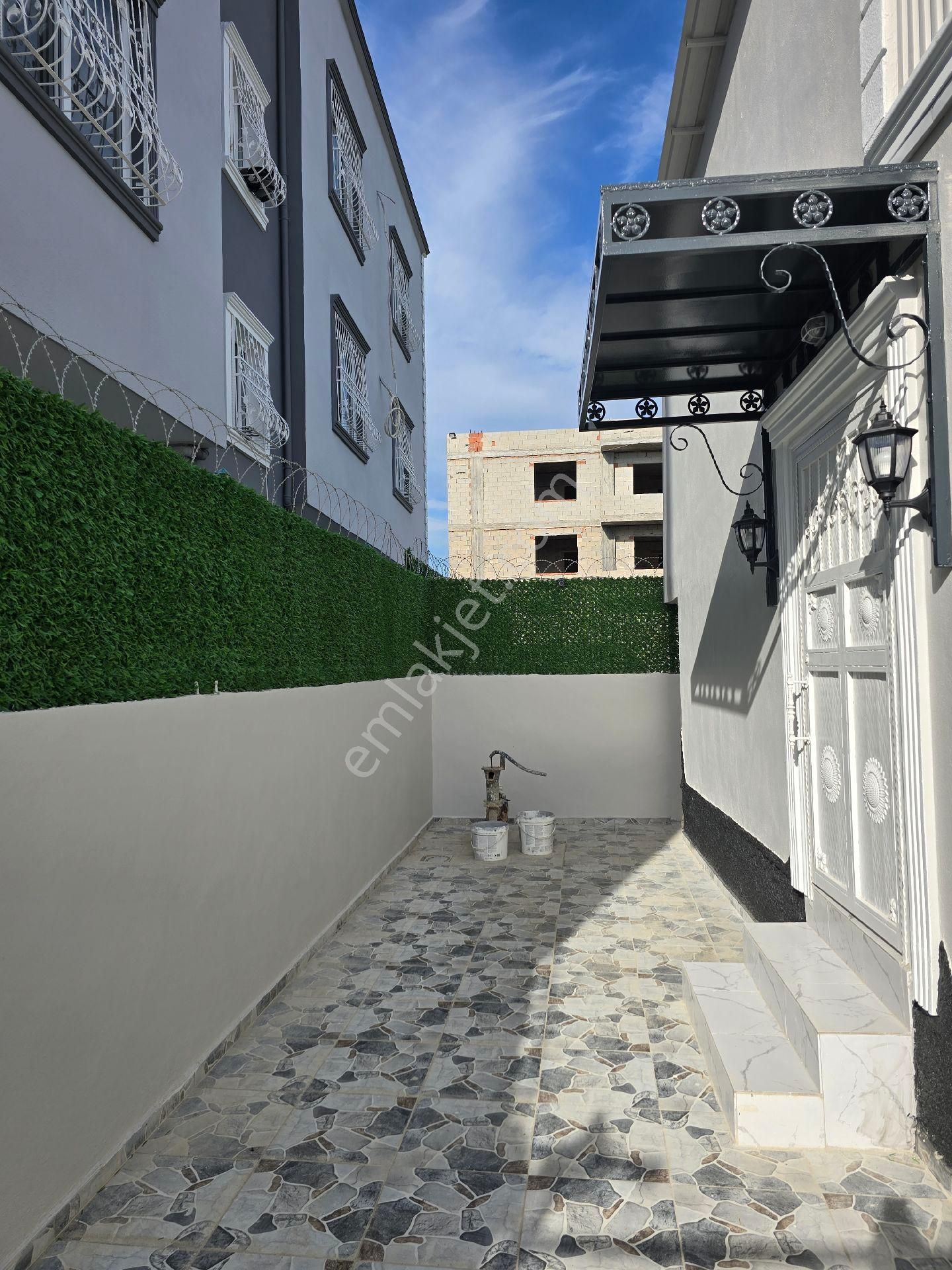 Adana Seyhan Mıdık Mahallesi'nde Sakin Ferah Yeni Lüks Yapı Ev - Görsel 31