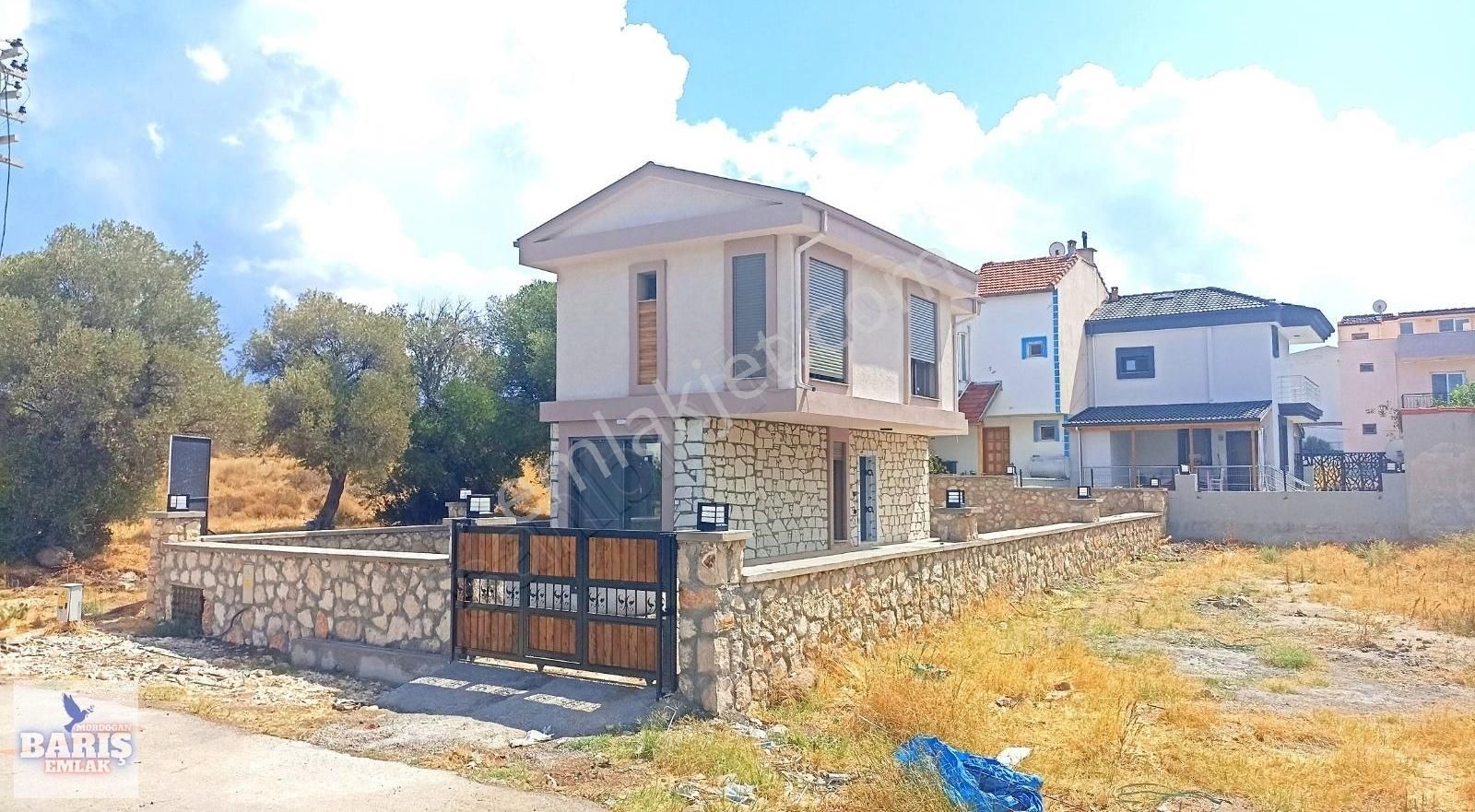 Karaburun Mordoğan Satılık Villa Mordoğan'da 3+1 Sıfır Tam Müstakil Satılık Villa