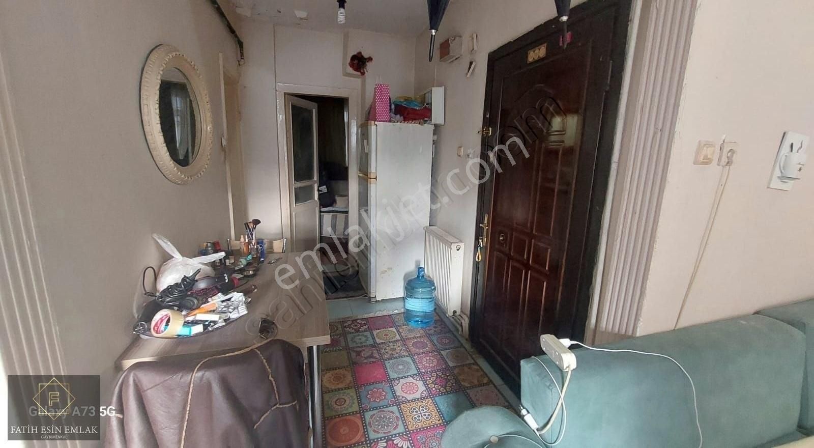 Fatih Akdeniz Cadde Civari 2. Kat Kiracili Daire - Görsel 8