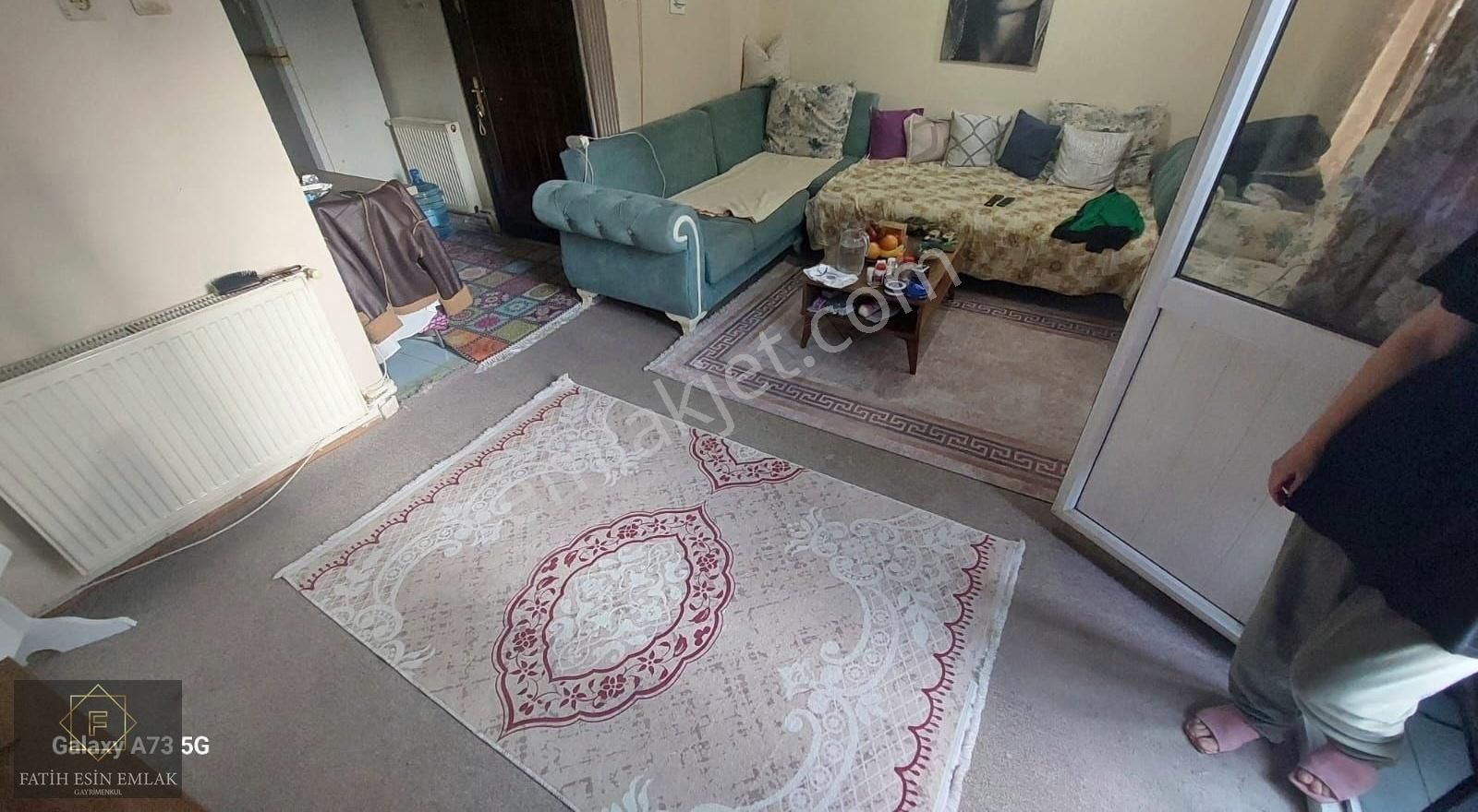 Fatih Akdeniz Cadde Civari 2. Kat Kiracili Daire - Görsel 2