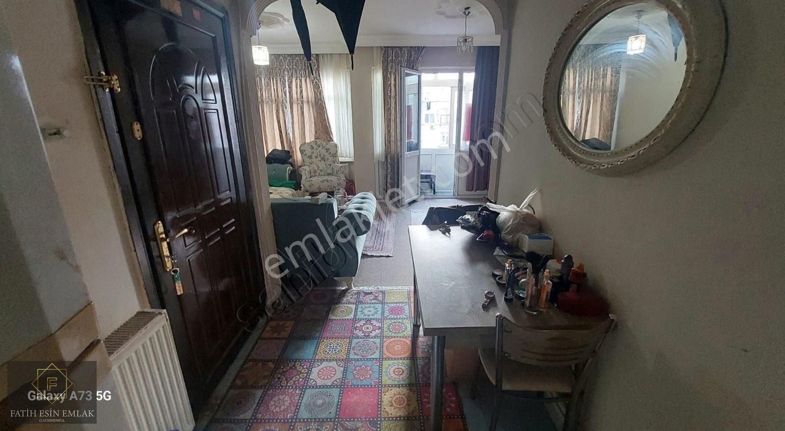 Fatih Akdeniz Cadde Civari 2. Kat Kiracili Daire - Görsel 5