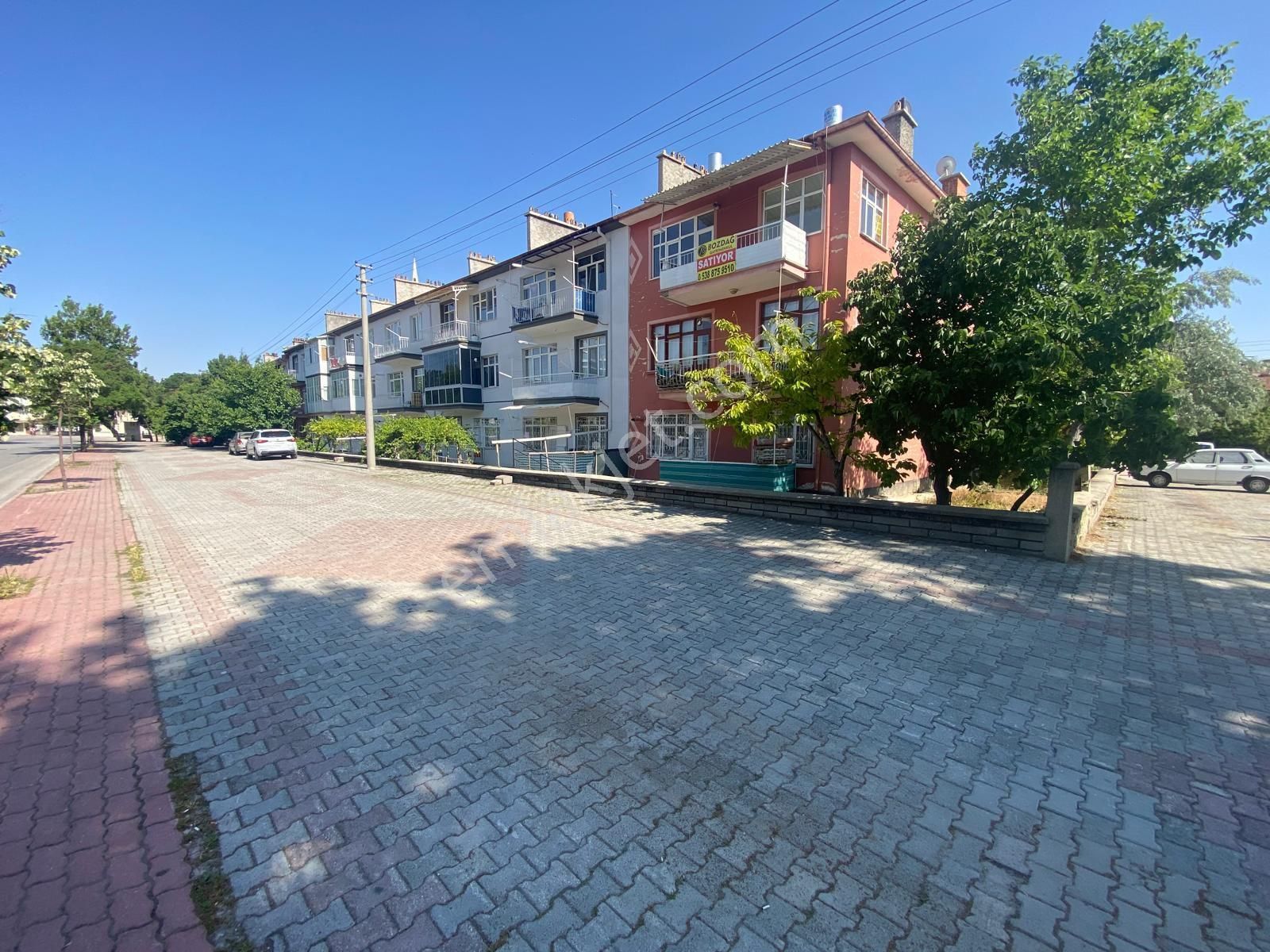 Bozdağ Gayrimenkul'den Cumhuriyet Mah 3+1 Satılık Daire