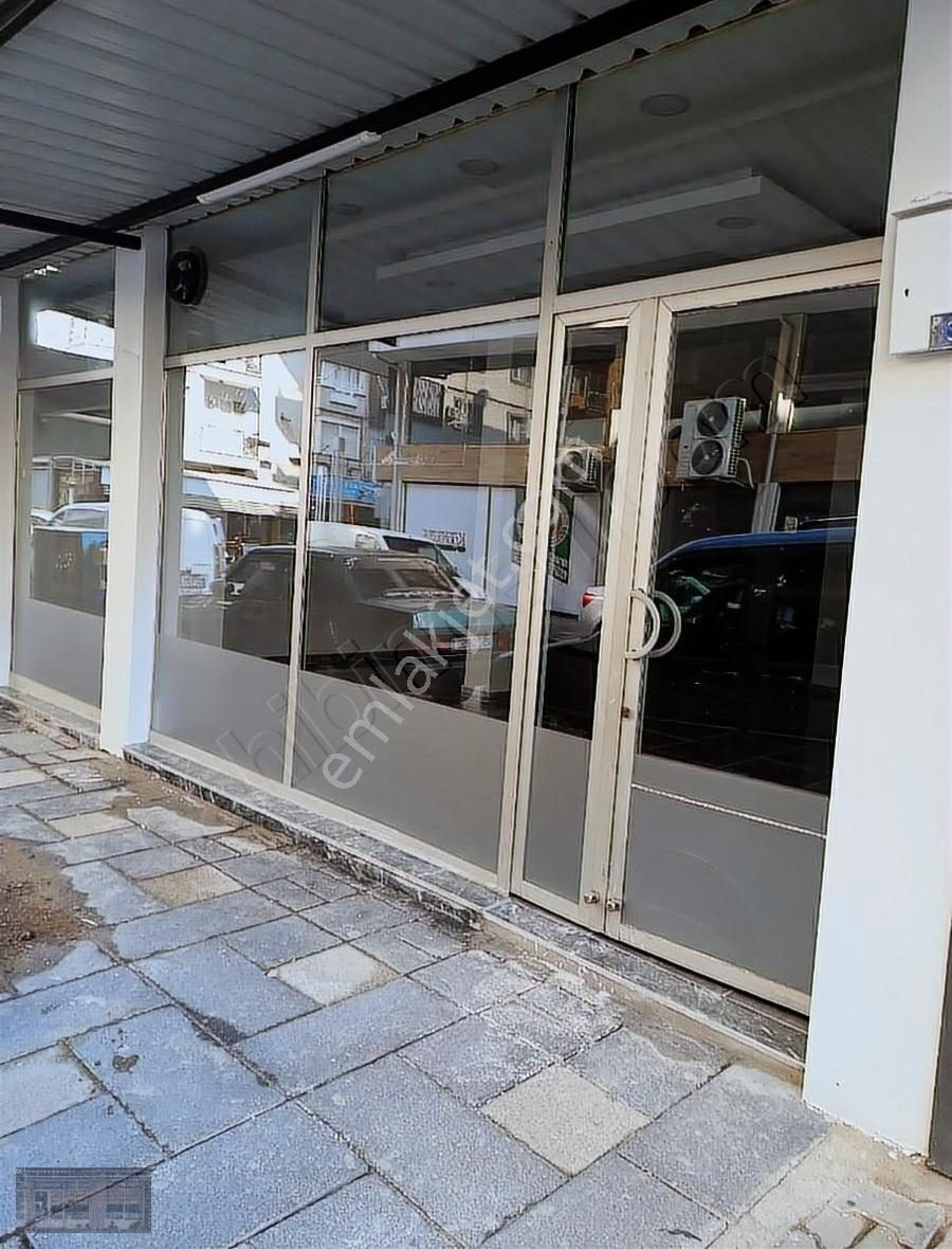 Turgutlu Altay Satılık Dükkan & Mağaza Altay Mahallesi'nde 105m² Kiracılı Mağaza 6.000.000 Tl