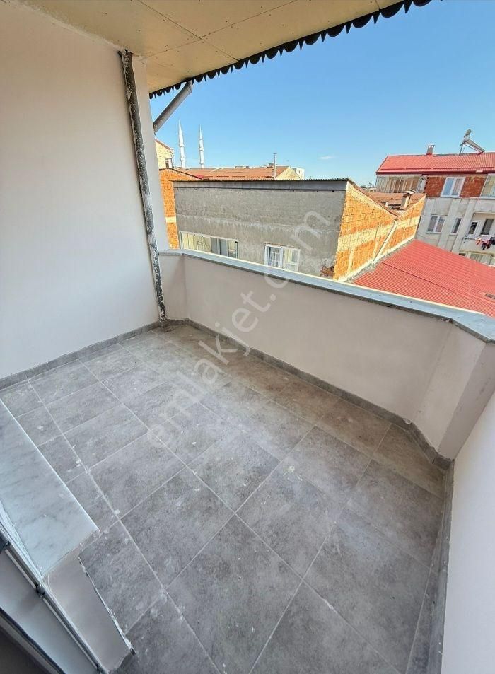 Bulancak Satılık 5.kat 2+1 Ve 130m2 İçi Sıfır Teslim Daire - Görsel 17