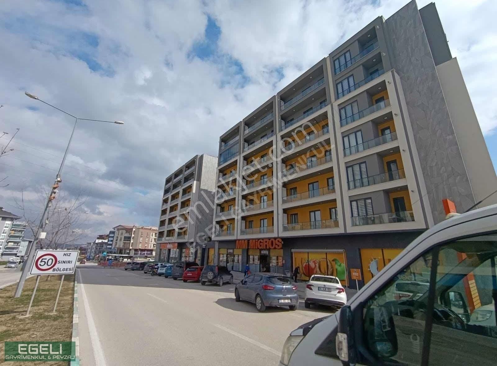 Egeli'den Görükle Brev 1'de Ara Kat 2+1 Eşyalı Kiralık Daire