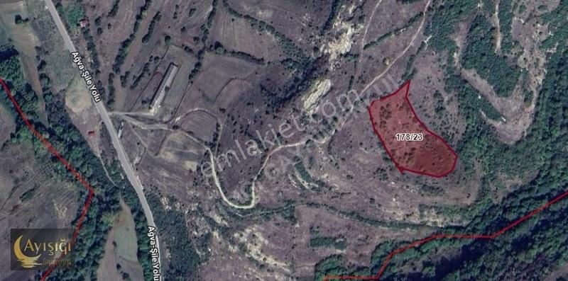 Kandıra Akçaova'da 9,682m² Tek Tapu Yola Cepheli Satılık Tarla - Görsel 9