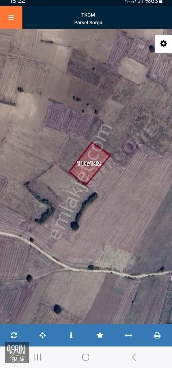 Süpürtü Mahallesinde 3.300 M² Ovada Tarla.. Bu Fırsat Kaçmaz..! - Görsel 2