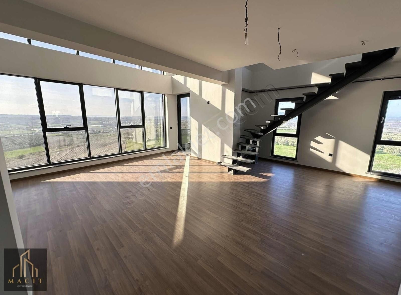 Nilüfer Dumlupınar Satılık Daire Macitden Ada Greende Full Manzaralı Sıfır Loft Daire