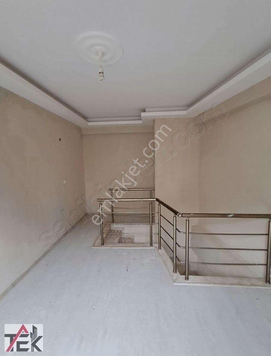 Şehir Hastanesine Yakın Mesafede 1+1 Dubleks Ara Kat - Görsel 9