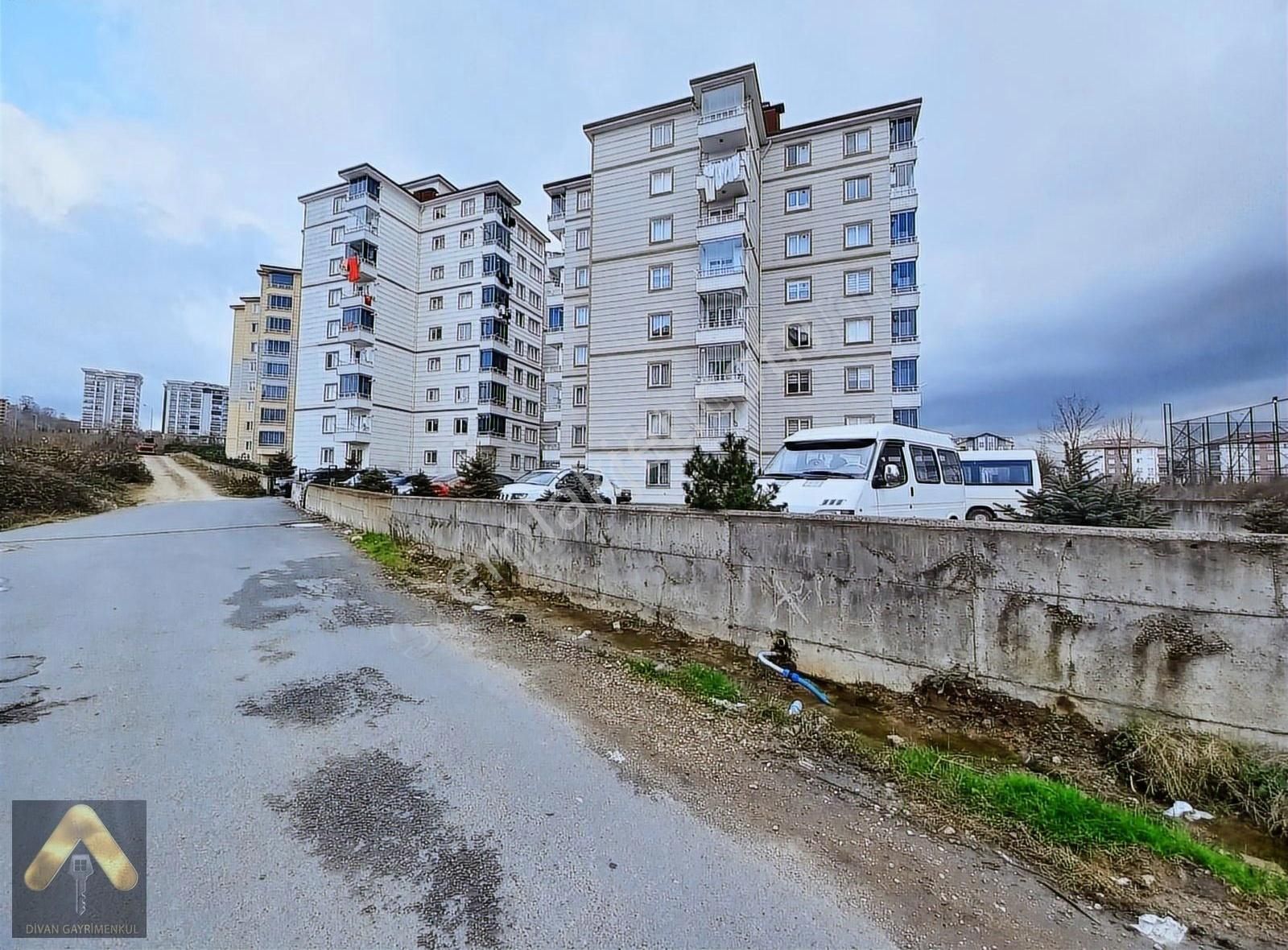 Altınordu Karşıyaka Satılık Daire Divan Gayrimenkul Karşıyaka Mah. 3+1 110m2 Yaşam Evleri Satılık