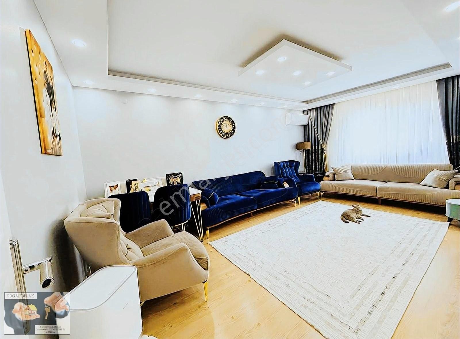 Manisa Yunusemre Muradiye Mahallesinde 3+1 Kapalı Mutfak Daire