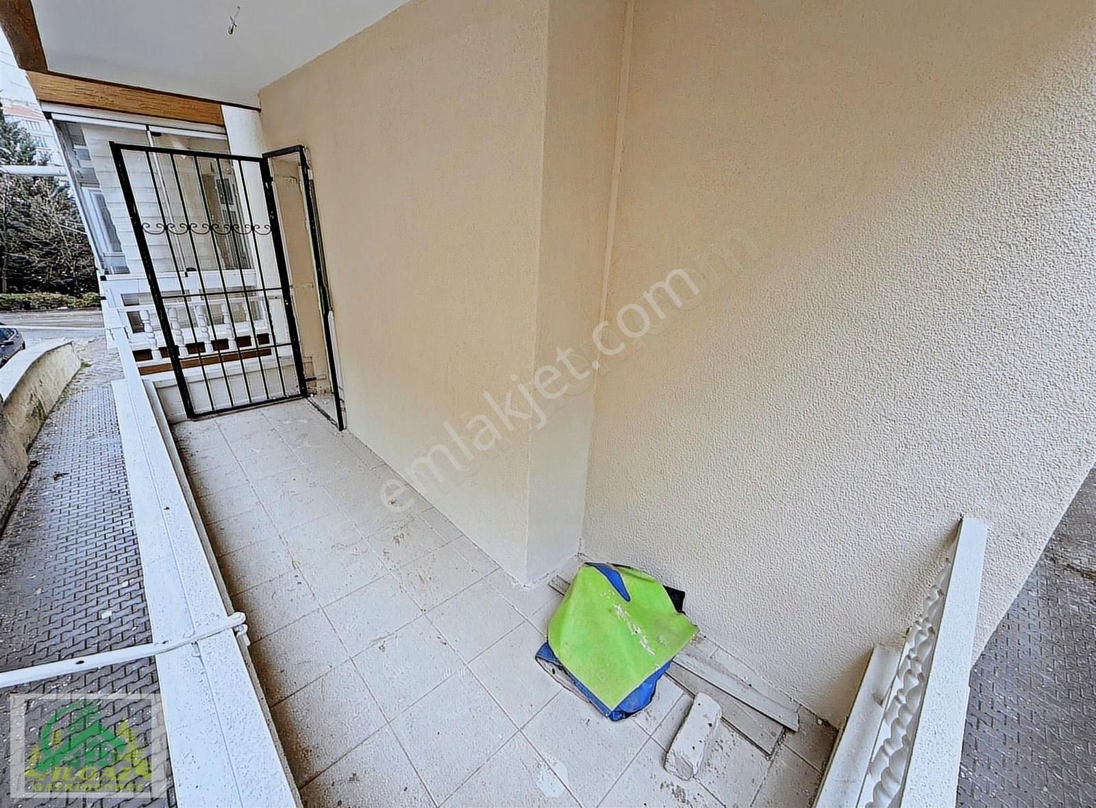 İncirli'de Cadde Yakını 3+1 Ara Kat Asansör Çift Balkonlu Daire - Görsel 10