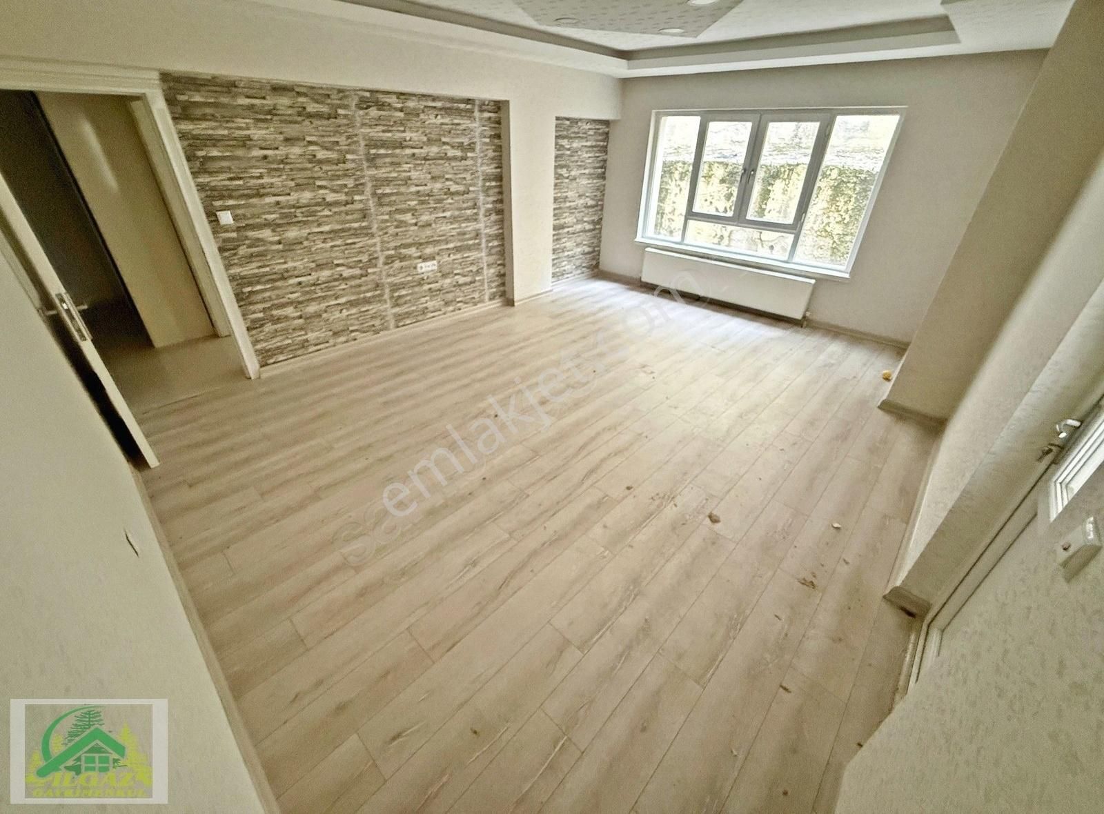 İncirli'de Cadde Yakını 3+1 Ara Kat Asansör Çift Balkonlu Daire - Görsel 6