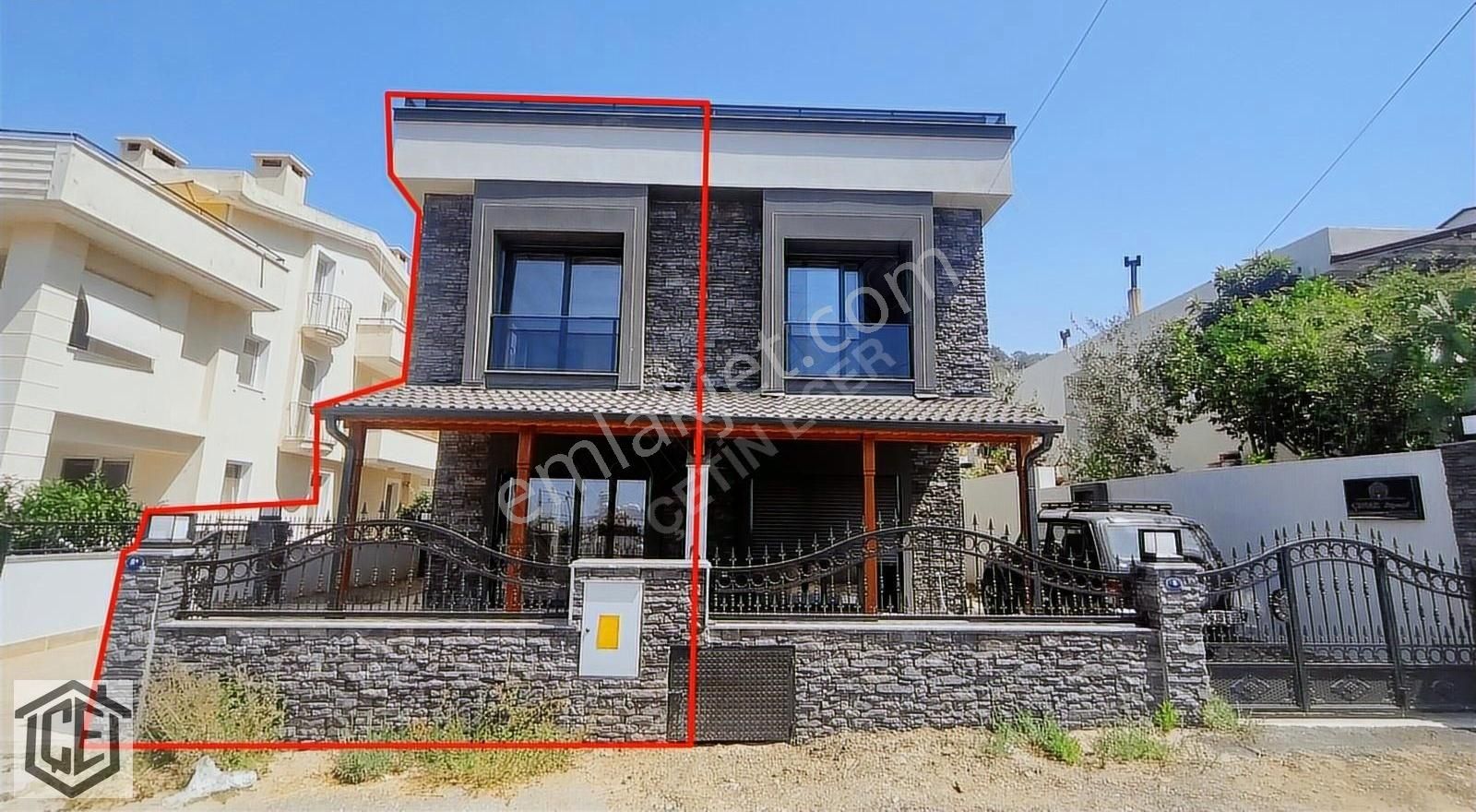 Menderes Çukuraltı Satılık Villa Çetin Eser'den Özdere'de Deniz Ve Orman Manzaralı Lüks 4+1 Villa