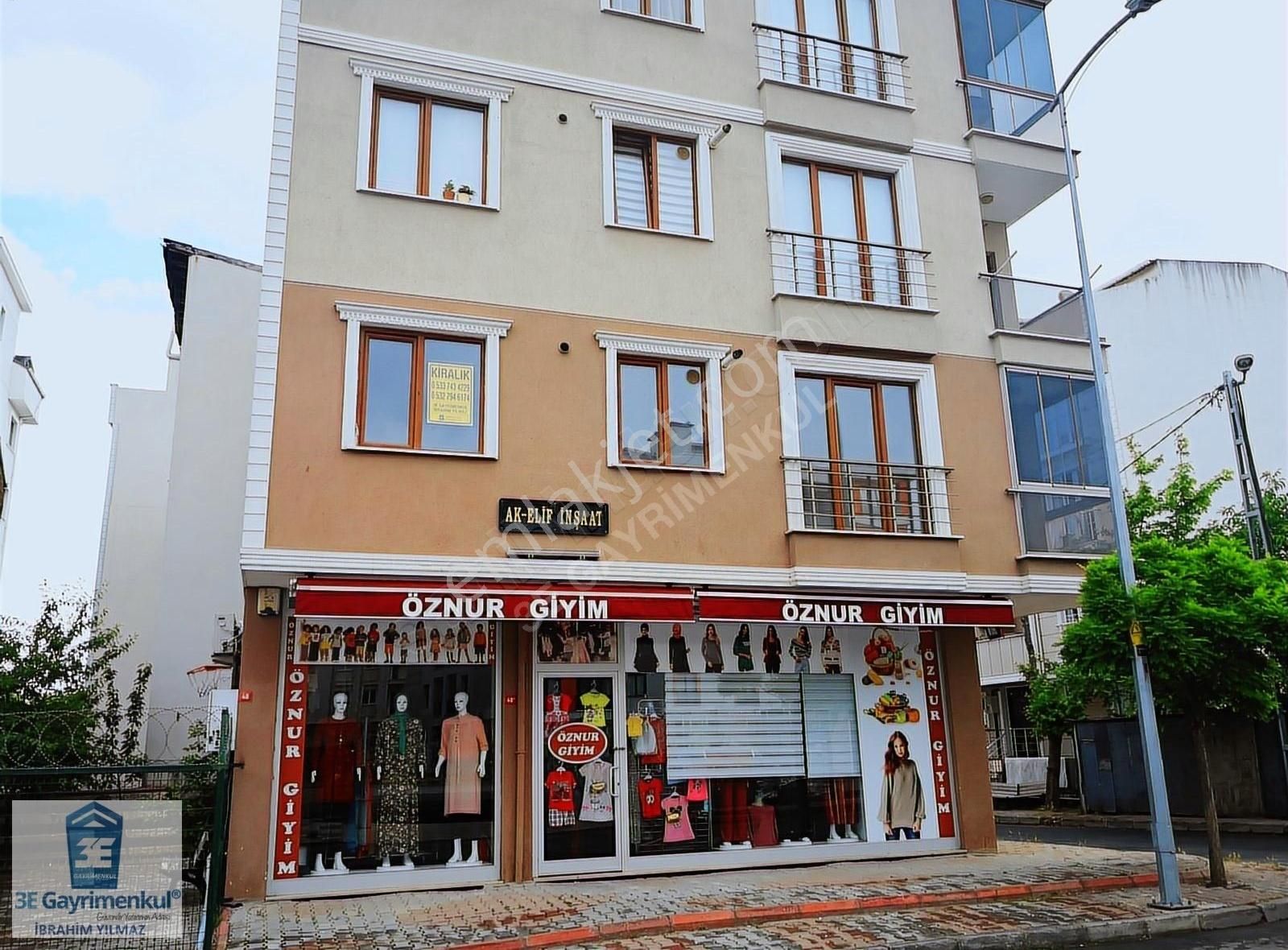 Tuzla Yayla Satılık Daire Yayla Mah.satılık 2+1 90 M2 Merkezi Konumlu 3e Gayrimenkul