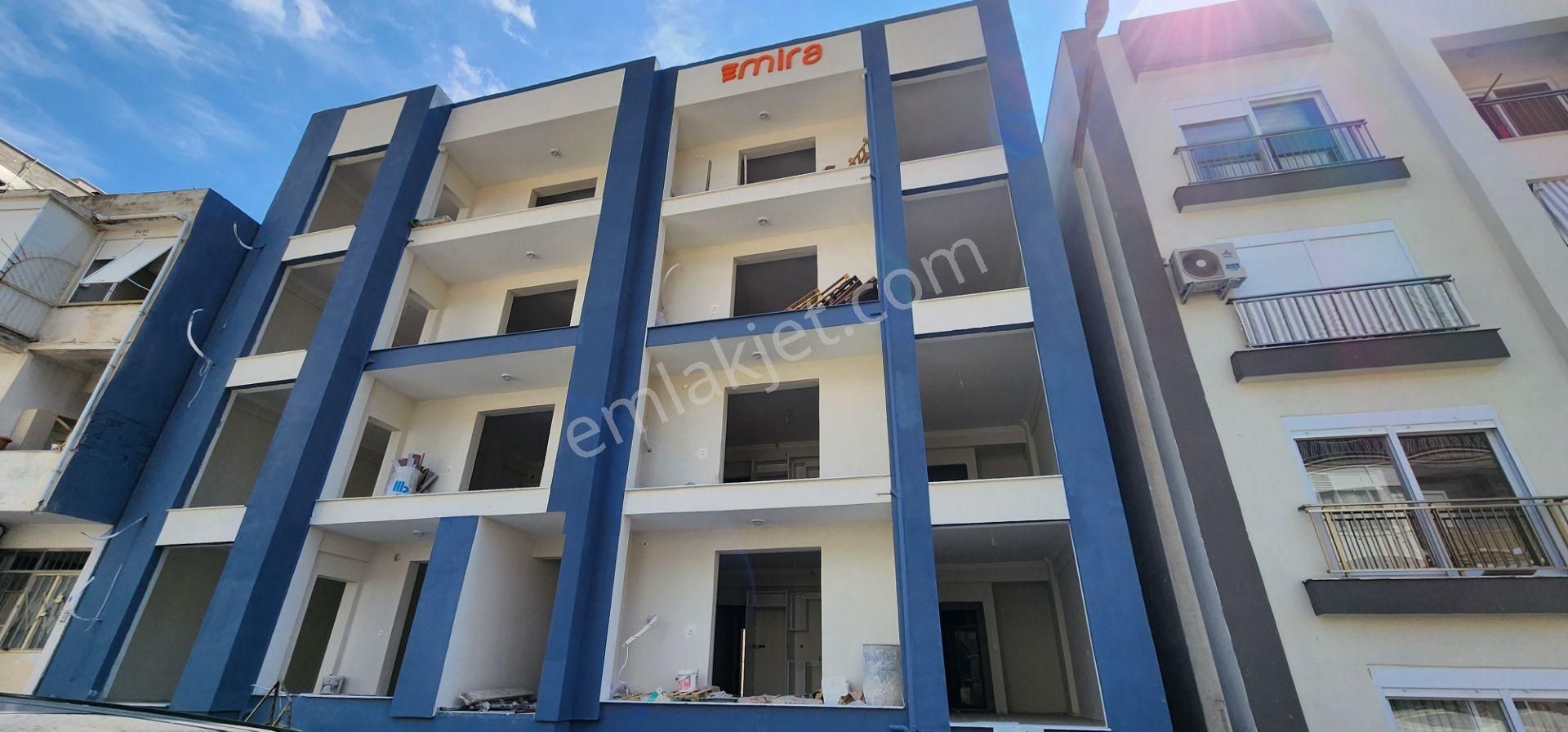 Finike Kale Mah. Marinaya Yürüme Mesafesinde Satılık 2+1 Daire