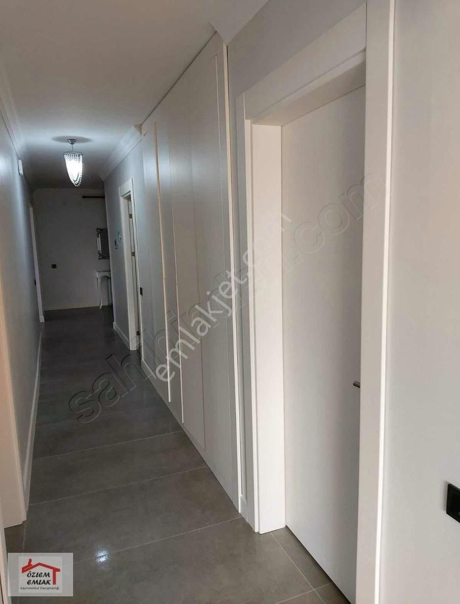 Çankaya Alacaatlı Satılık Daire Alacaatlıda Satılık 4+1 Ara Kat Yapılı Daire