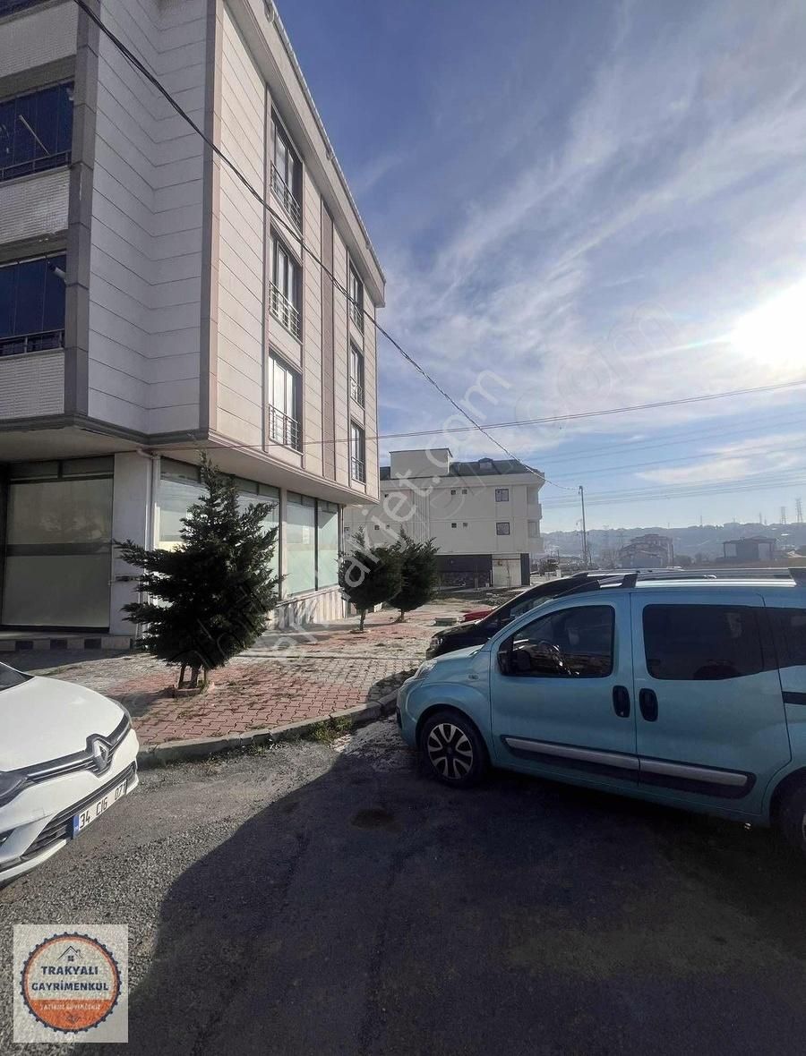 Arnavutköy Hadımköy Kiralık Dükkan & Mağaza Hadımköy Fezviçakmak Cad Üzerinde Kiralık Düz Giriş Dükkan