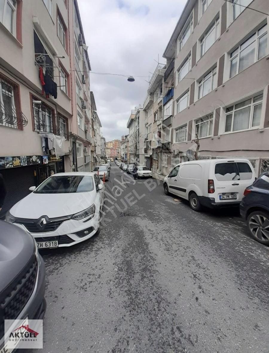 İstanbul Üsküdar Satılık Apartman Dairesi Aktüel'den Üsküdar Zeynep Kamilde 30 M2 Fırsat Dükkan