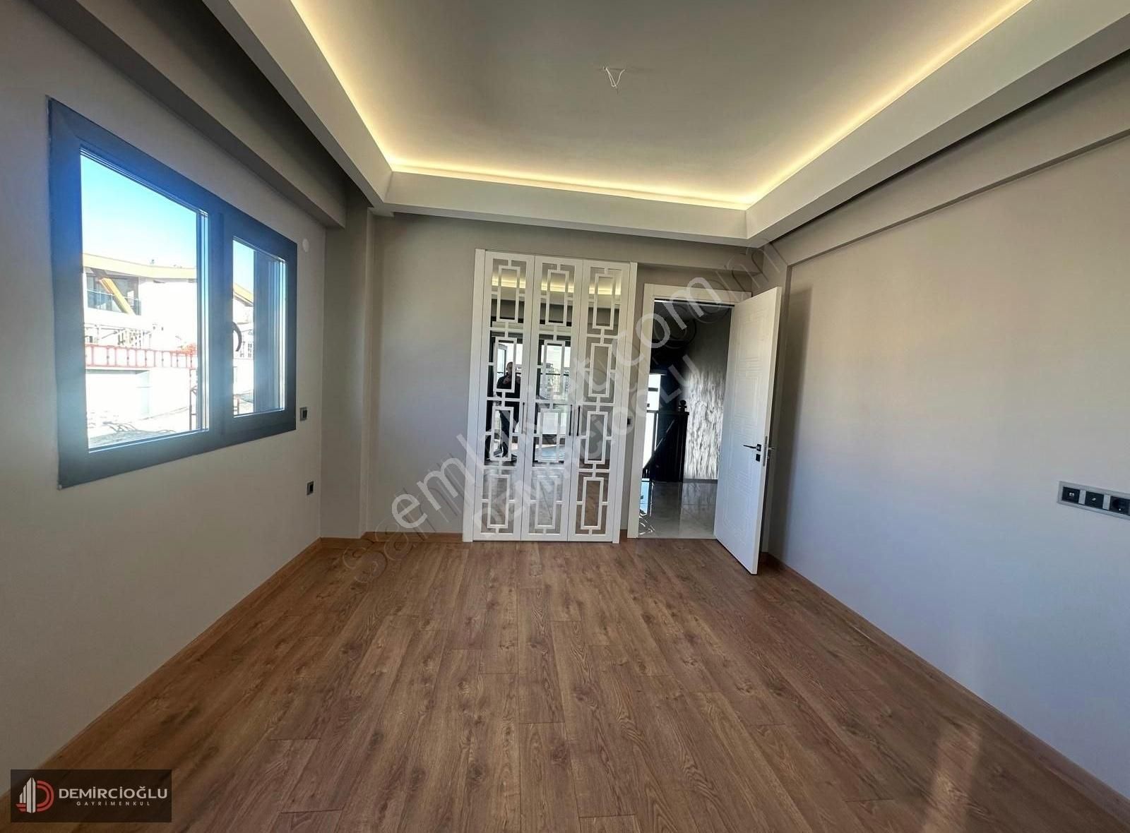 Talas Tablakaya Satılık Villa Talas Tablakayada Havuzlu Kapalı Garajlı 3 Katlı Ultra Lux Villa