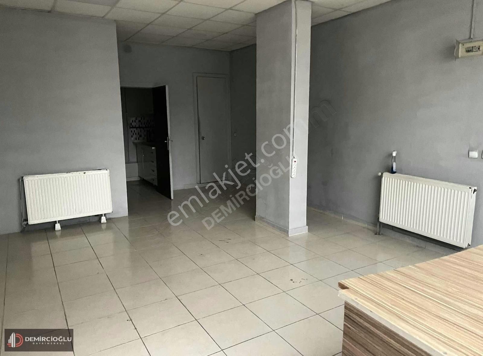 Talas Bahçelievler Kiralık Ofis Talas/bahçelievler Mah/cadde Üzeri 40m2 Kiralık Dükkan