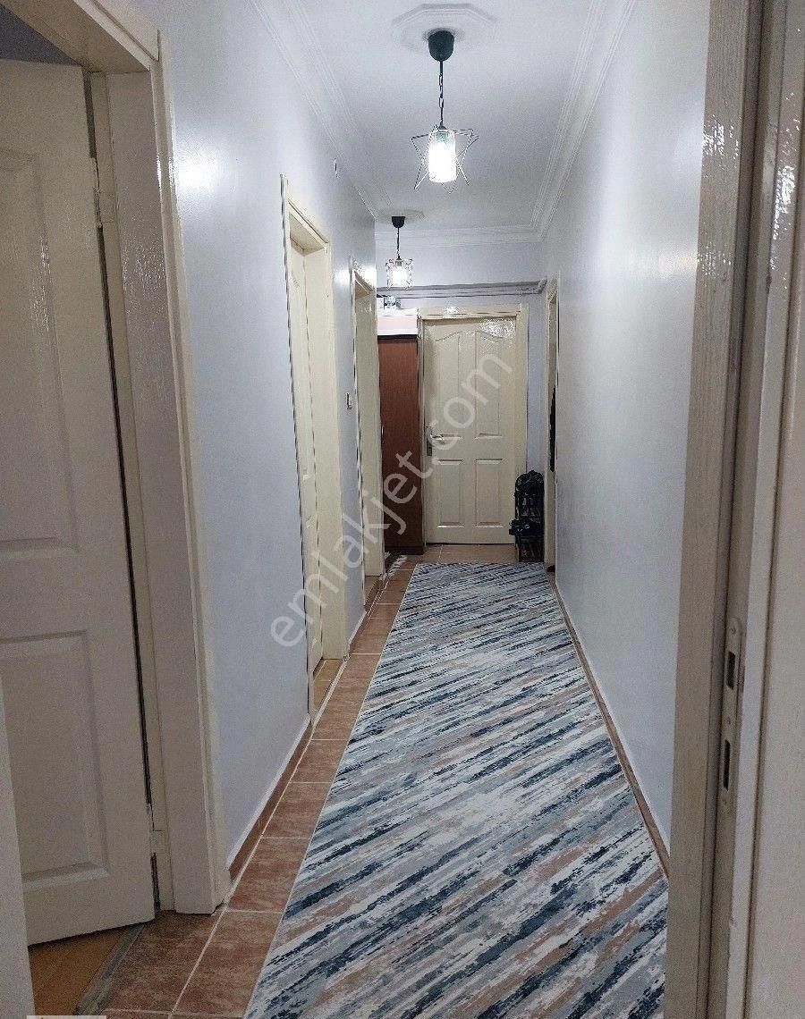 G O P Küçükköy De Satılık Daire Kot 2 105 M2 2+1 Alta Dükkan Var Alt Sokakta 1 Kat Tır - Görsel 13