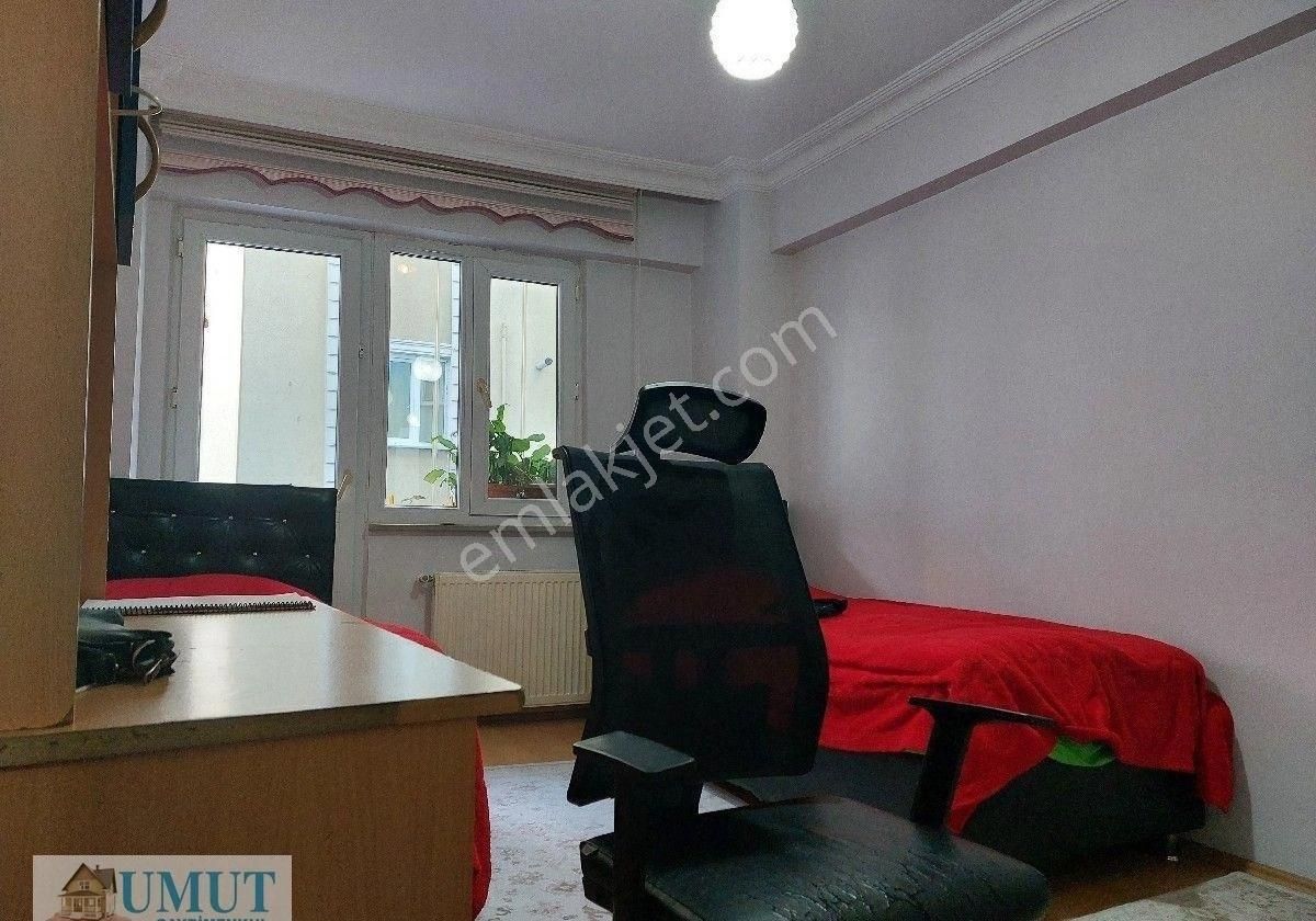 G O P Küçükköy De Satılık Daire Kot 2 105 M2 2+1 Alta Dükkan Var Alt Sokakta 1 Kat Tır - Görsel 16