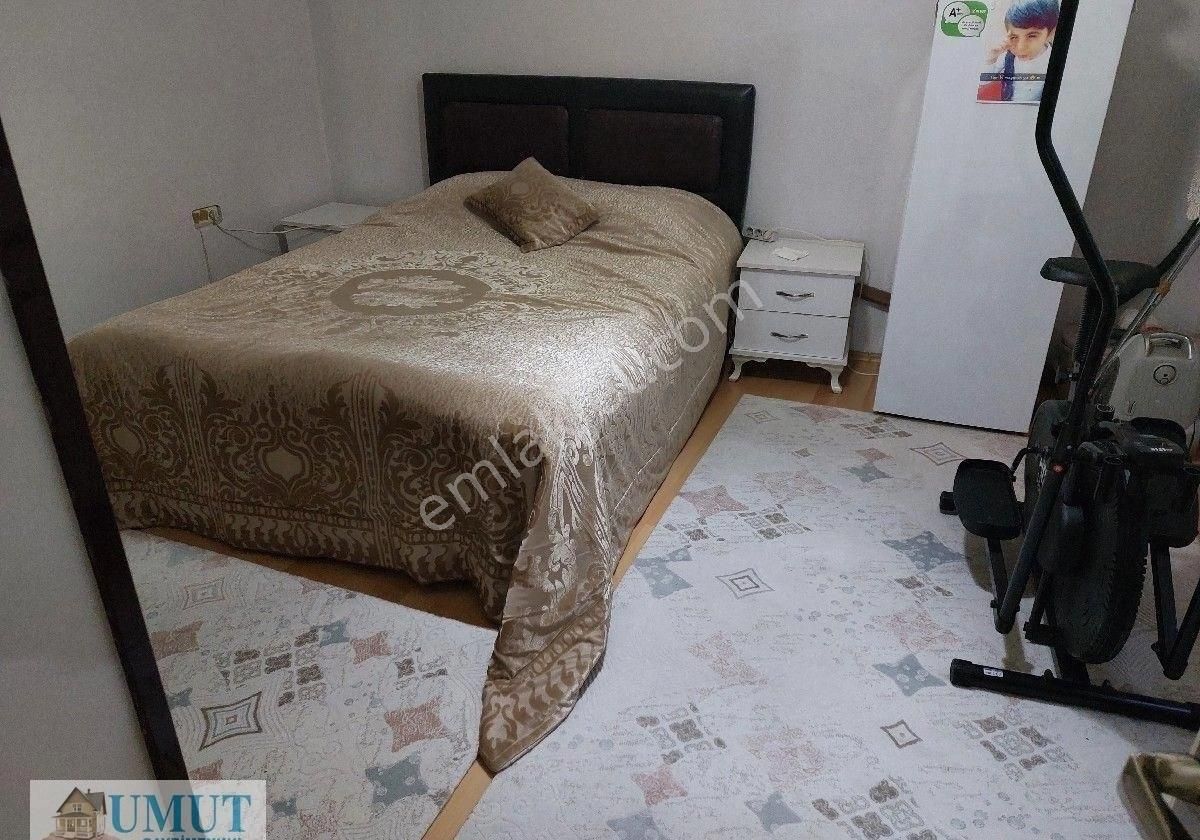 G O P Küçükköy De Satılık Daire Kot 2 105 M2 2+1 Alta Dükkan Var Alt Sokakta 1 Kat Tır - Görsel 14