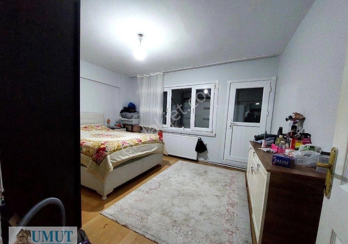 Gaziosmanpaşa Küçükköy De Satılık Ters Dubleks 4+2 165 M2 Çift Girişli İki Aile Yaşacak Şeklin De - Görsel 10