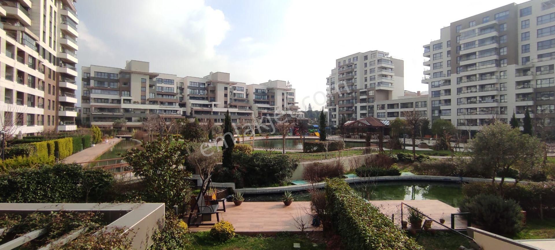 Sancaktepe Abdurrahmangazi Satılık Daire Seeworld Sinpaş Köyceğiz Sitesi 3,5+1 Satılık 196m2 Sancaktepe