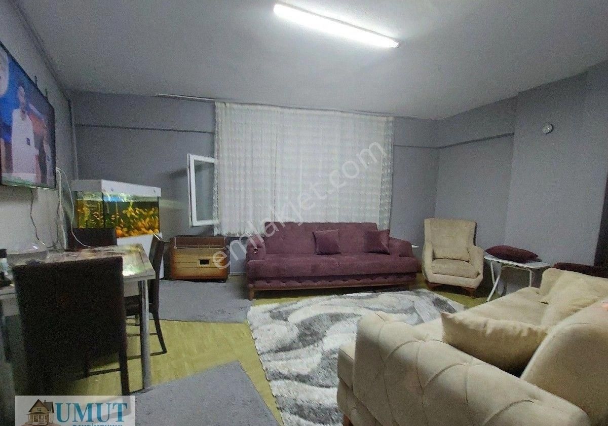 G O P Küçükköy De Satılık Daire 90 M2 2+1 Ara Kat Merkeze Yakın - Görsel 13