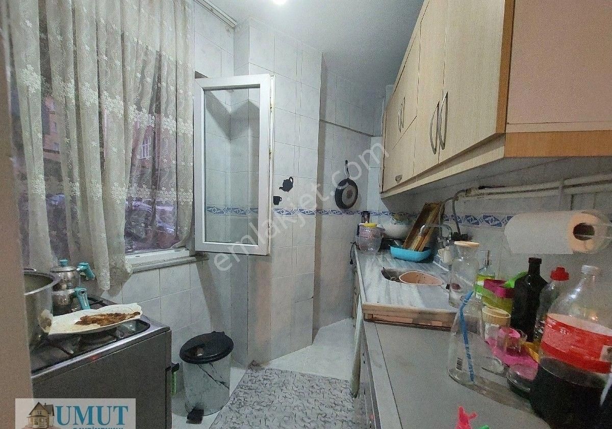 G O P Küçükköy De Satılık Daire 90 M2 2+1 Ara Kat Merkeze Yakın - Görsel 11