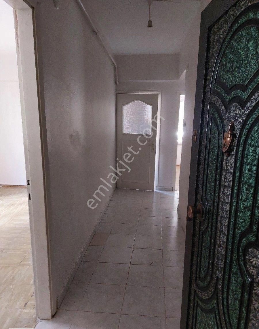 G O P Küçükköy De Satılık Daire 90 M2 2+1 Ara Kat Merkeze Yakın - Görsel 10