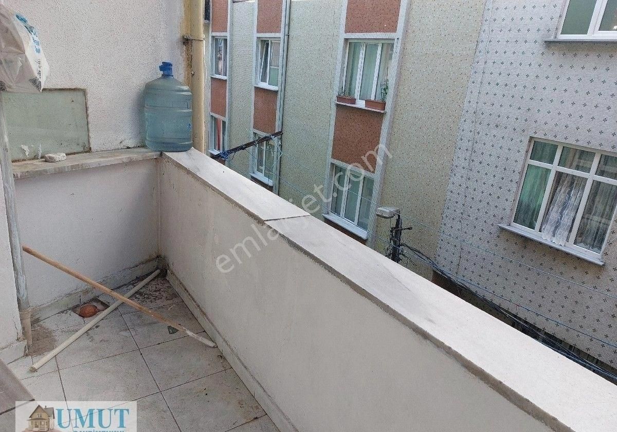 G O P Küçükköy De Satılık Daire 90 M2 2+1 Ara Kat Merkeze Yakın - Görsel 8