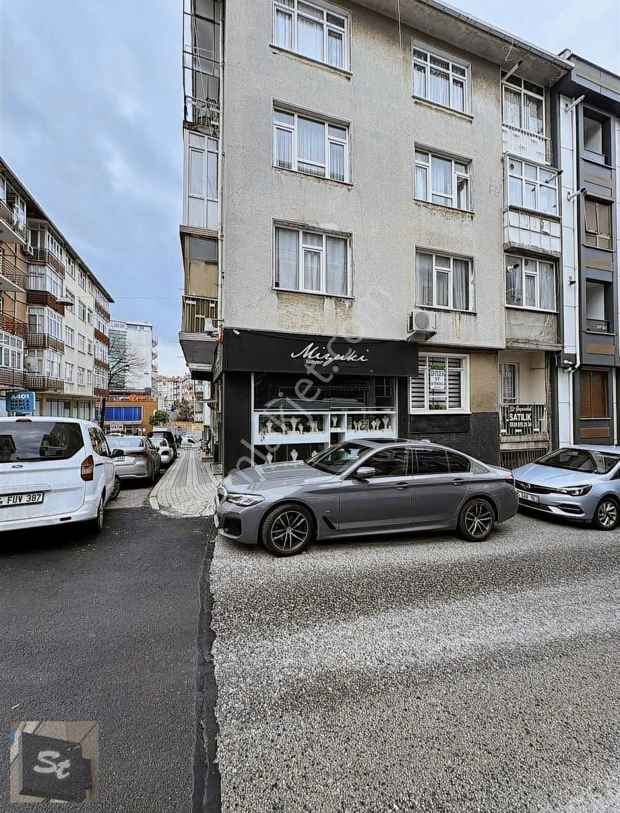 İcadiye Mah. 1+1 Daire + 30m2 Dükkan Tek Tapu - Görsel 5