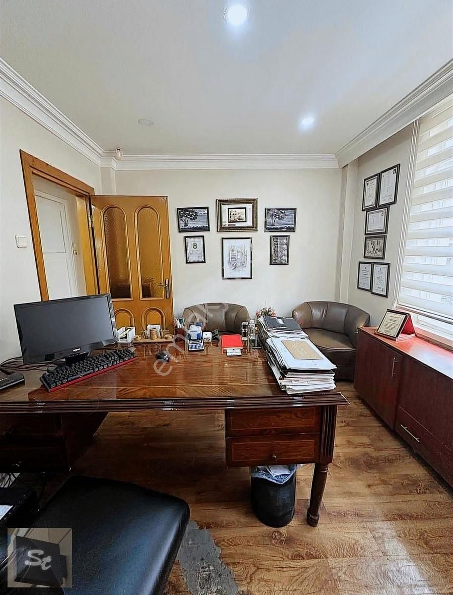 İcadiye Mah. 1+1 Daire + 30m2 Dükkan Tek Tapu - Görsel 13