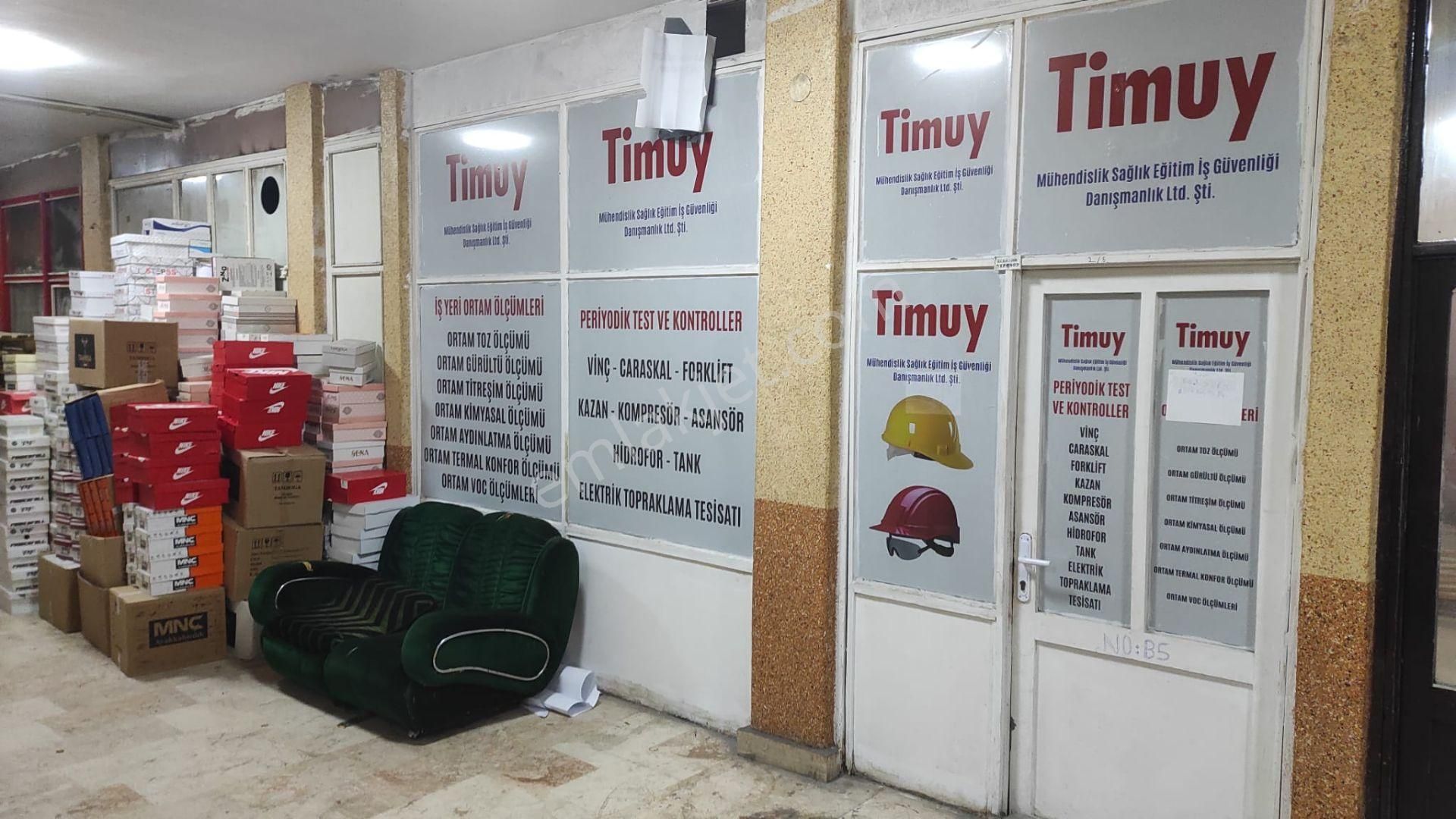 Kiralık Ofis Dükkan Acil Merkez Ten Durağına Yakın