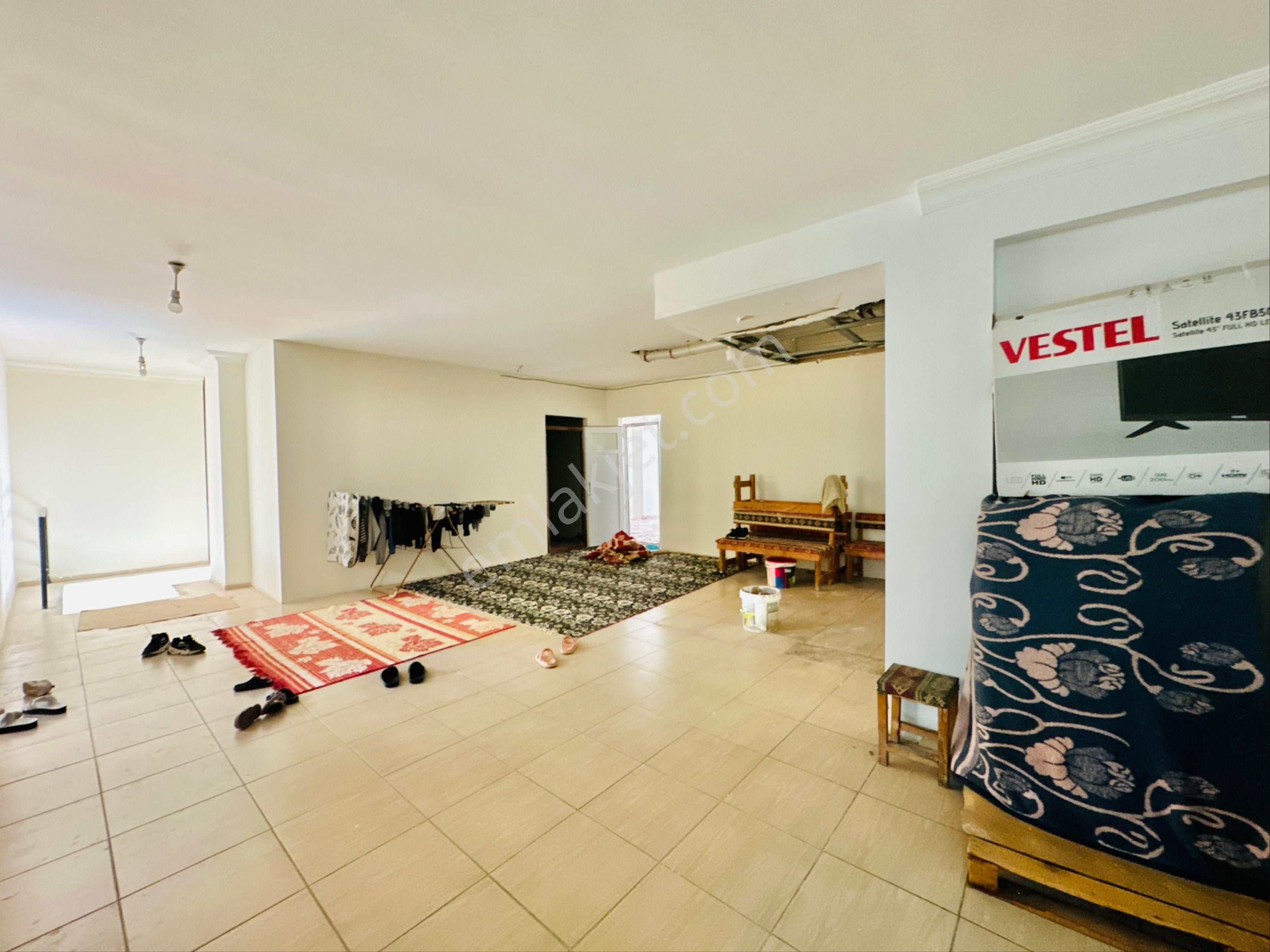 Kuzeyyaka Göksu Cd. Üzeri 360m2 Satılık Dükkan - Görsel 28