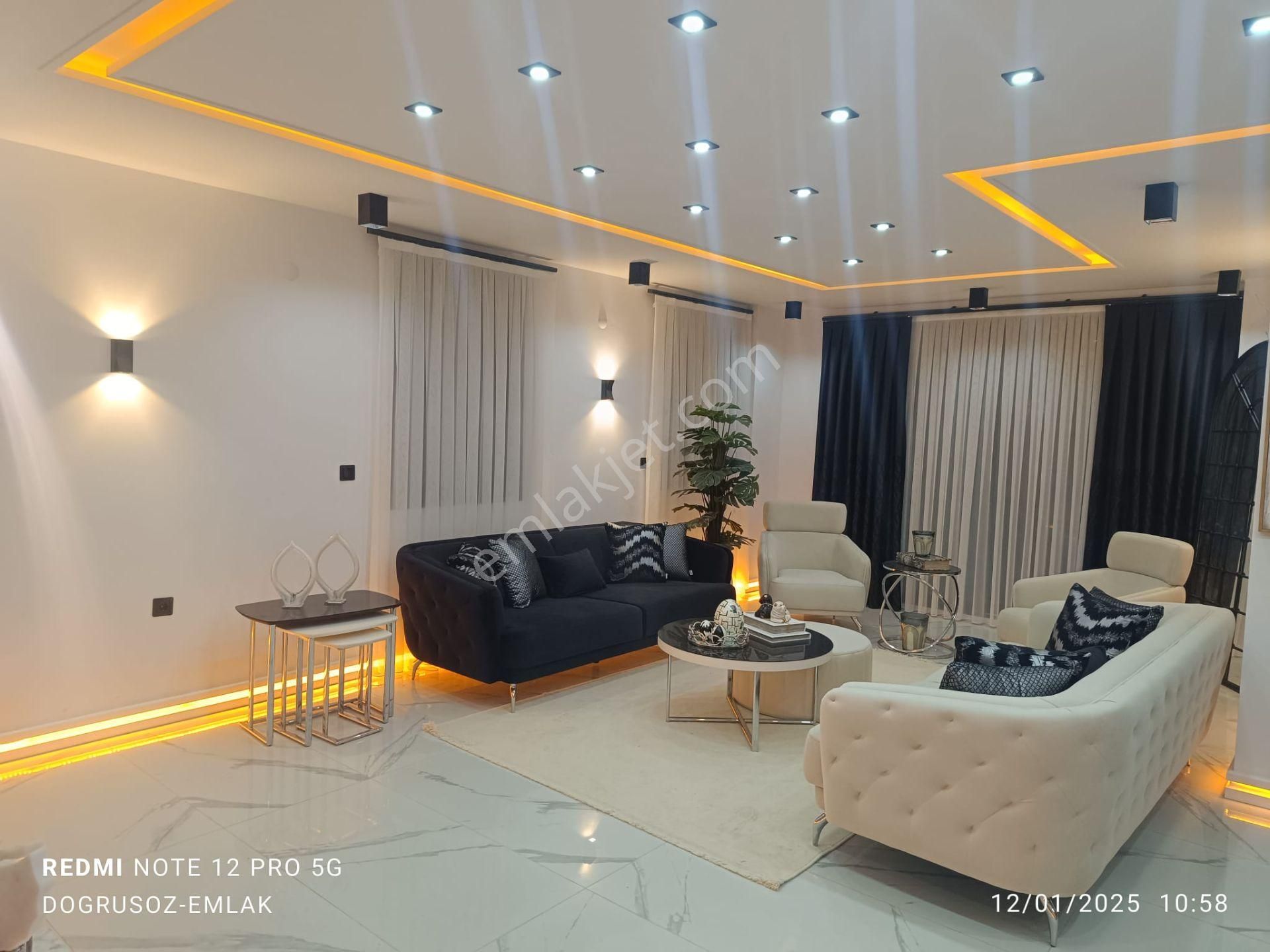 600 M2 Arsa İçinde Havuzlu Özel Otoparklı Tam Müstakil Tripleks Villa - Görsel 32