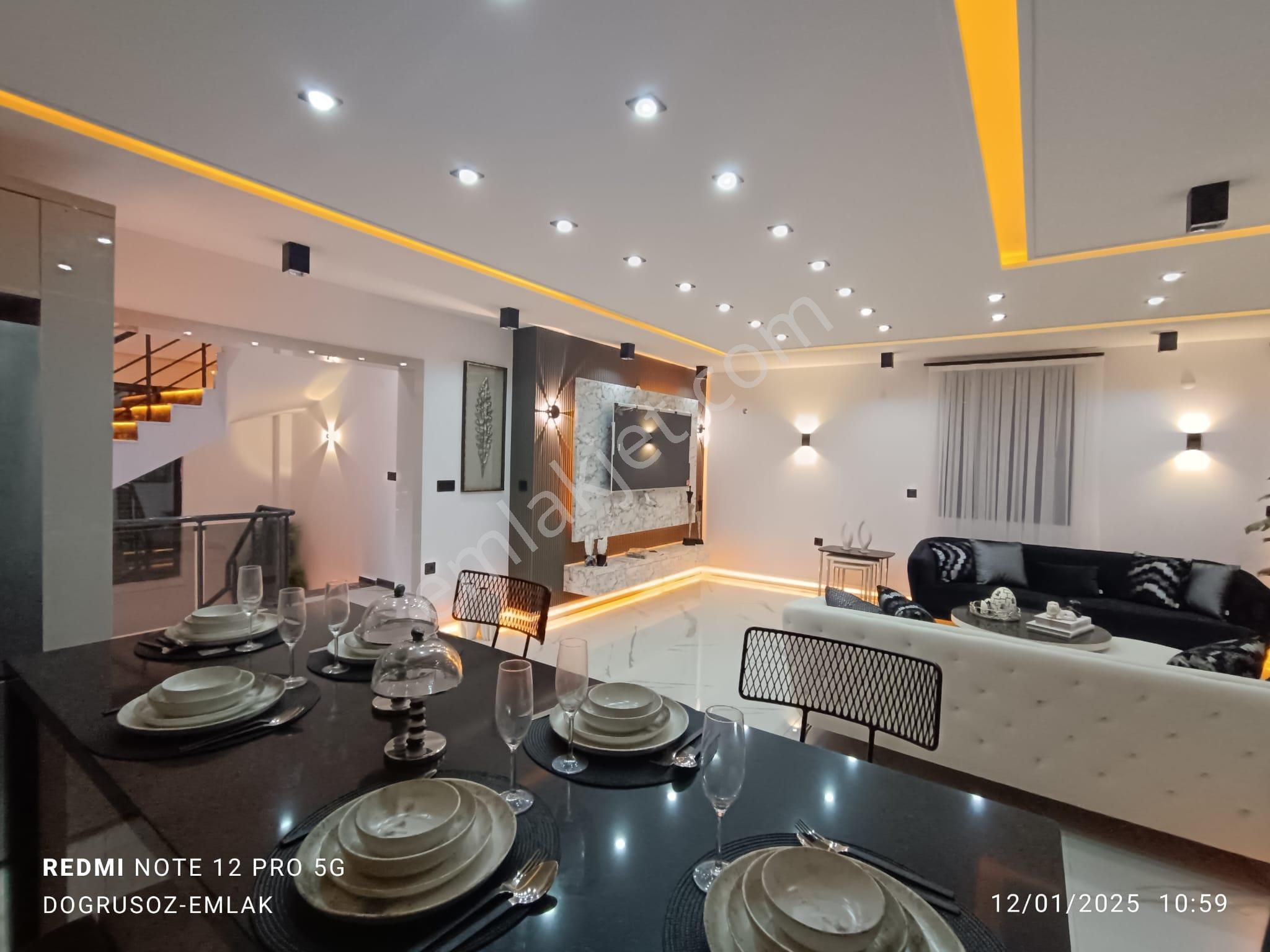 600 M2 Arsa İçinde Havuzlu Özel Otoparklı Tam Müstakil Tripleks Villa - Görsel 22